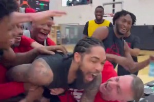 英格拉姆递补进全明星！猛龙全队疯狂庆祝把莺歌创翻了都